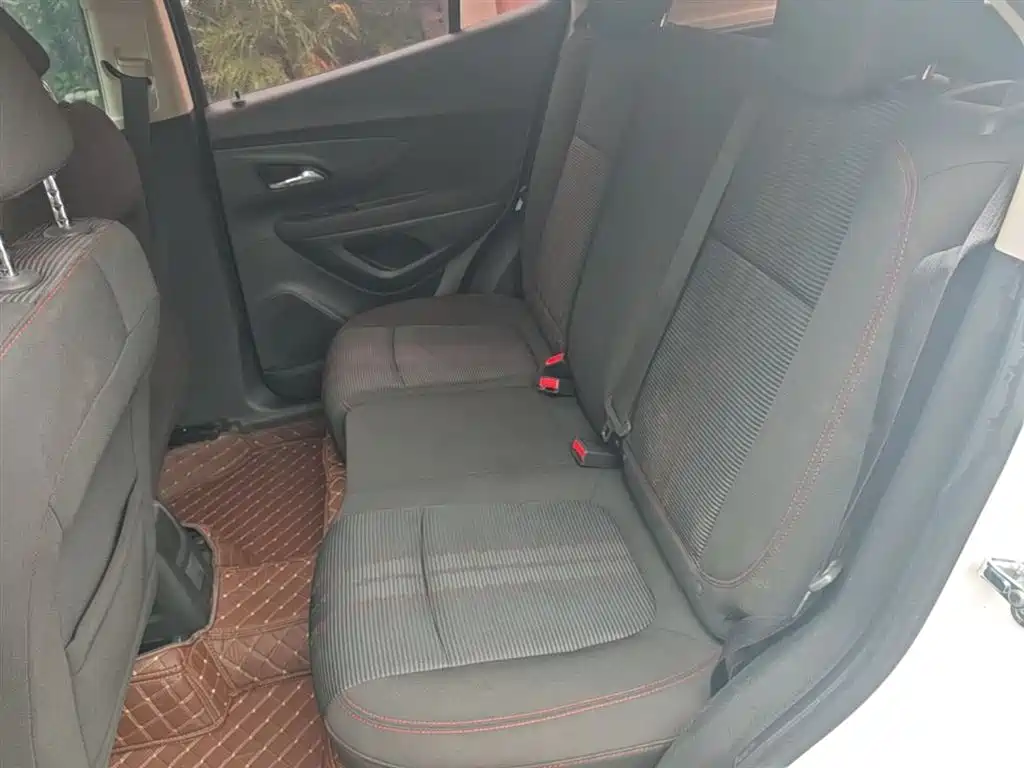 Buick Encore 2018 18T Automatic 2WD Urban Leading фото 17