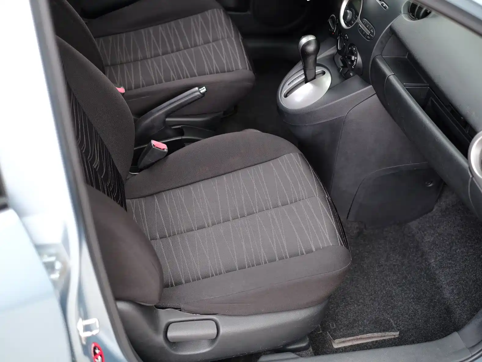Фото 54 - Mazda 2