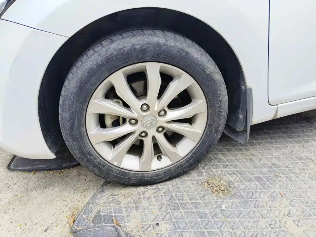 Hyundai Langdong 2017 2016 1.6L Automatic Smart Edition