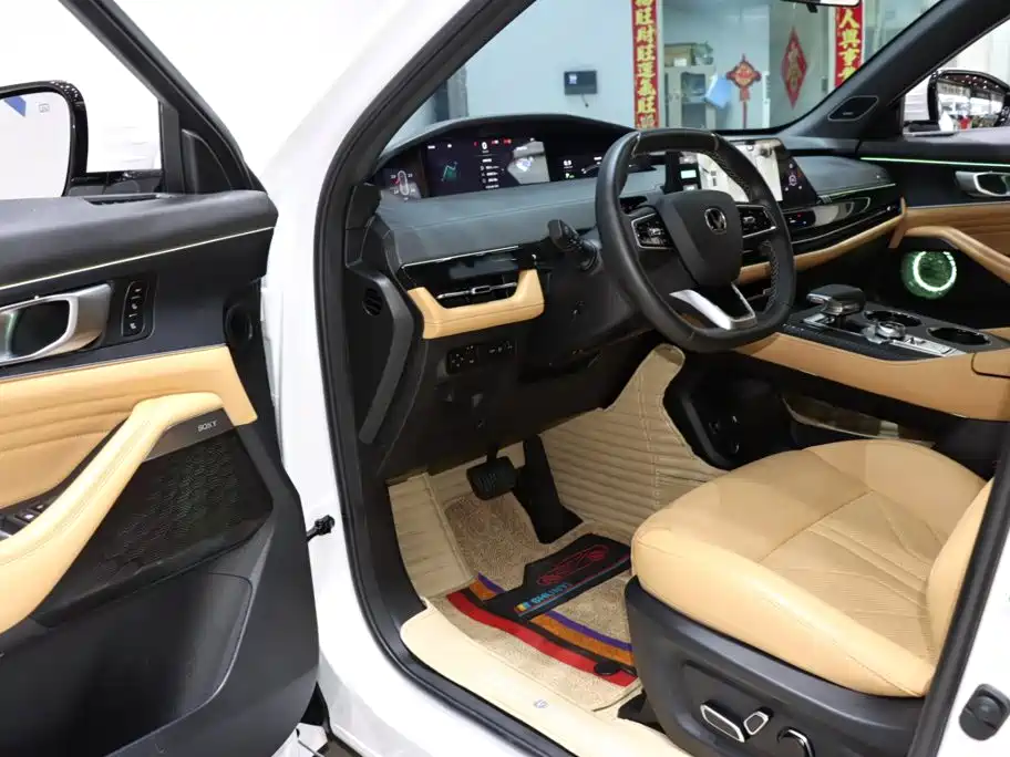 Changan UNI-K 2024 2024 2.0T FWD Comfort