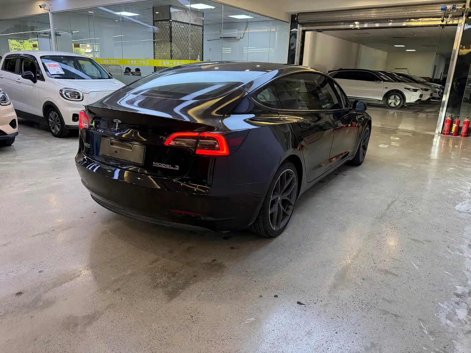 Фото 7 - Tesla Model 3