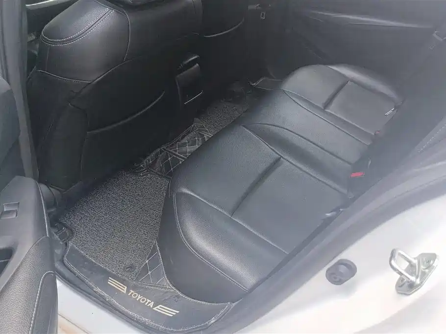 Toyota Corolla 2019 1.2T S-CVT GL-i Elite Edition фото 11