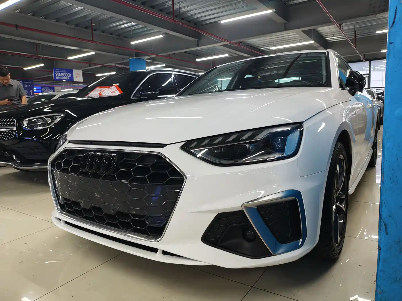 Audi A4L 2022 40 TFSI Fashion Dynamic