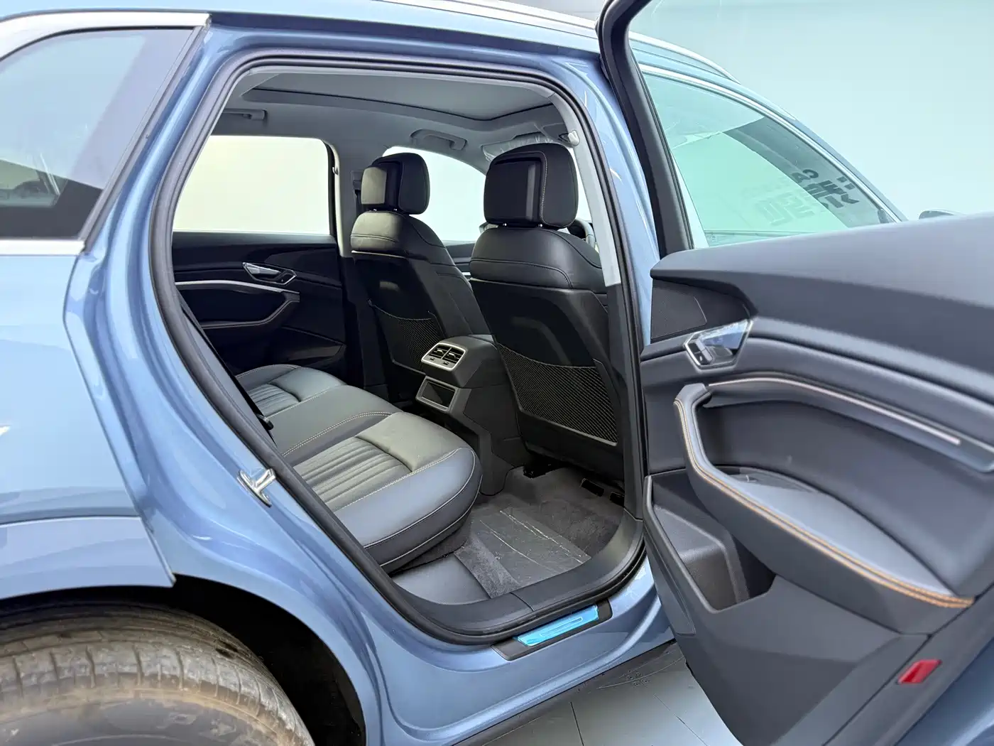 Audi e-tron 2021 50 quattro Luxury фото 12