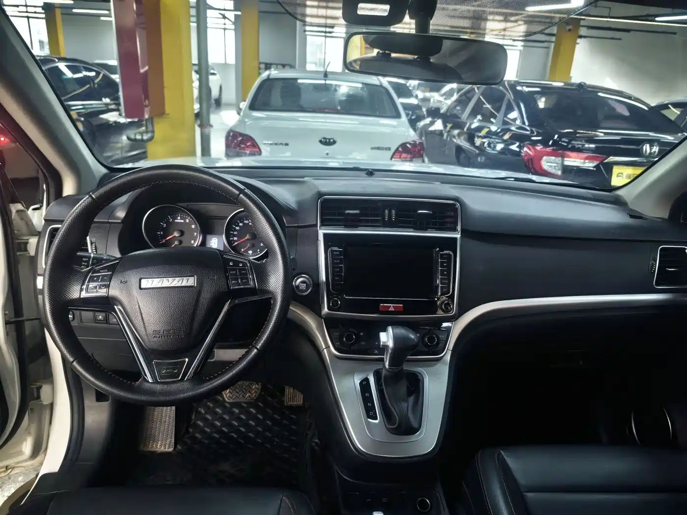 Haval M6 2019 1.5T DCT 2WD Elite Version China V фото 4