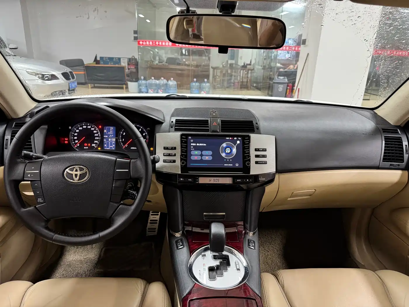 Toyota Reiz 2008 2.5S Special Commemorative Edition фото 4