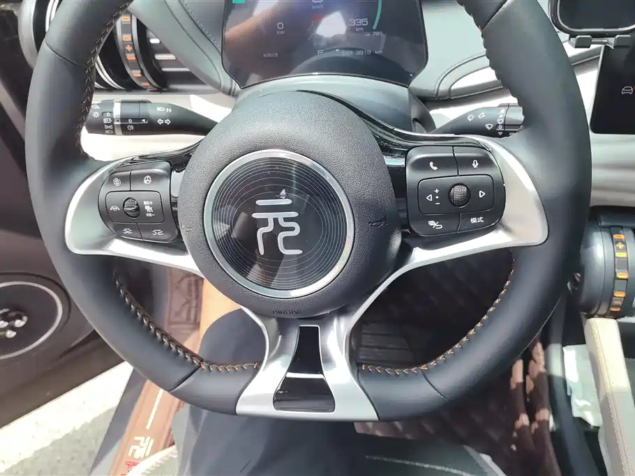 BYD Yuan PLUS 2024 Glory Edition 430KM Advanced фото 15