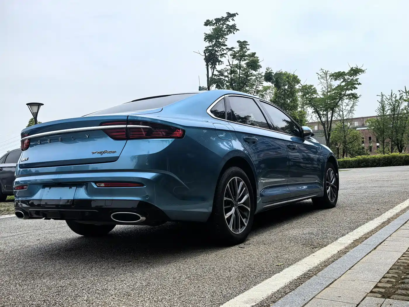 Фото 5 - Geely Xing Rui
