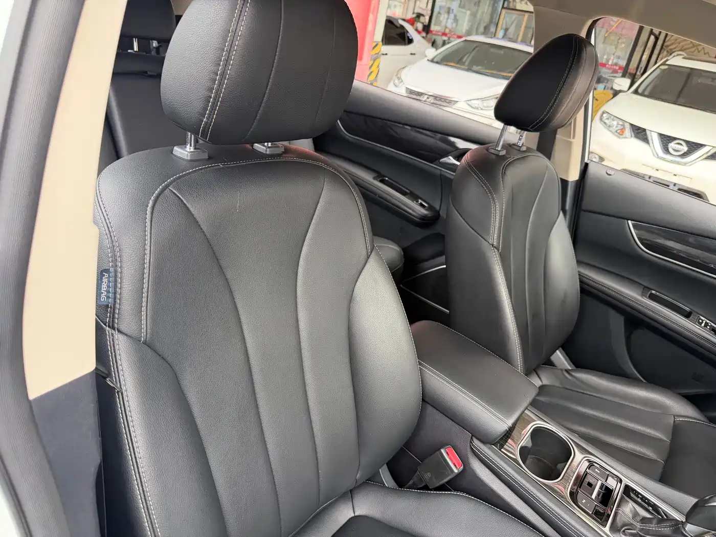 BYD Song MAX 2017 1.5T Auto Smart Elite 7-Seater фото 16