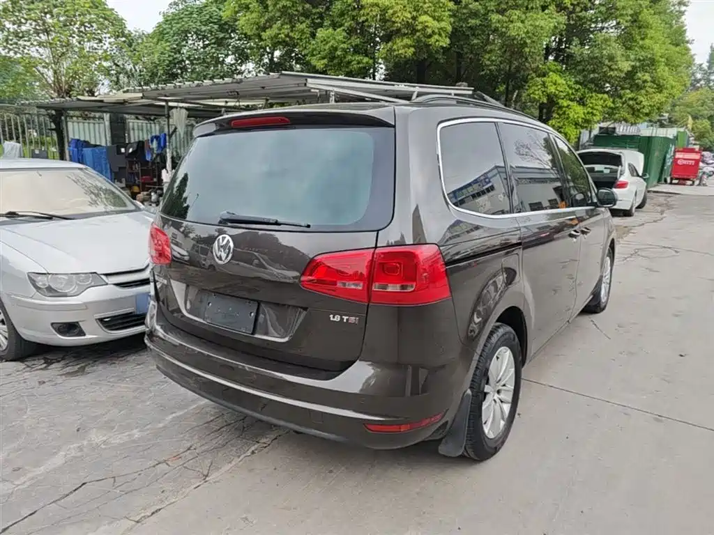 Volkswagen Sharan 2013 1.8TSI Standard фото 7