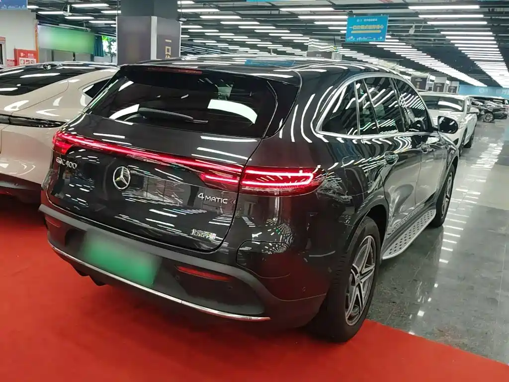 2023 Mercedes-Benz EQC