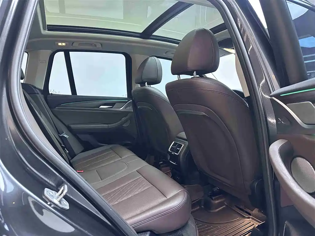 BMW X3 2022 xDrive30i Leading M Night Package фото 5