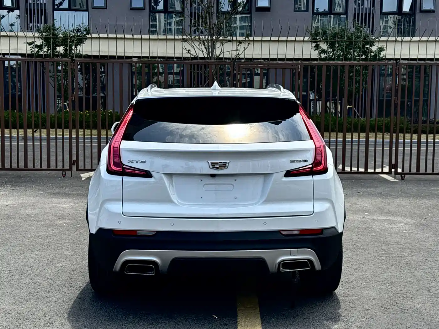 Cadillac XT4 2018 28T FWD Leading Edition фото 18
