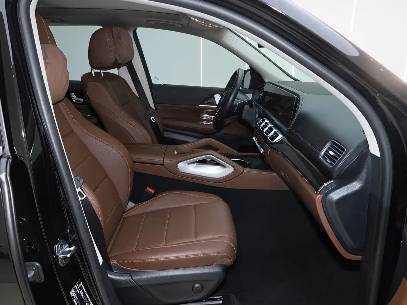 صورة 29 - Mercedes-Benz GLE