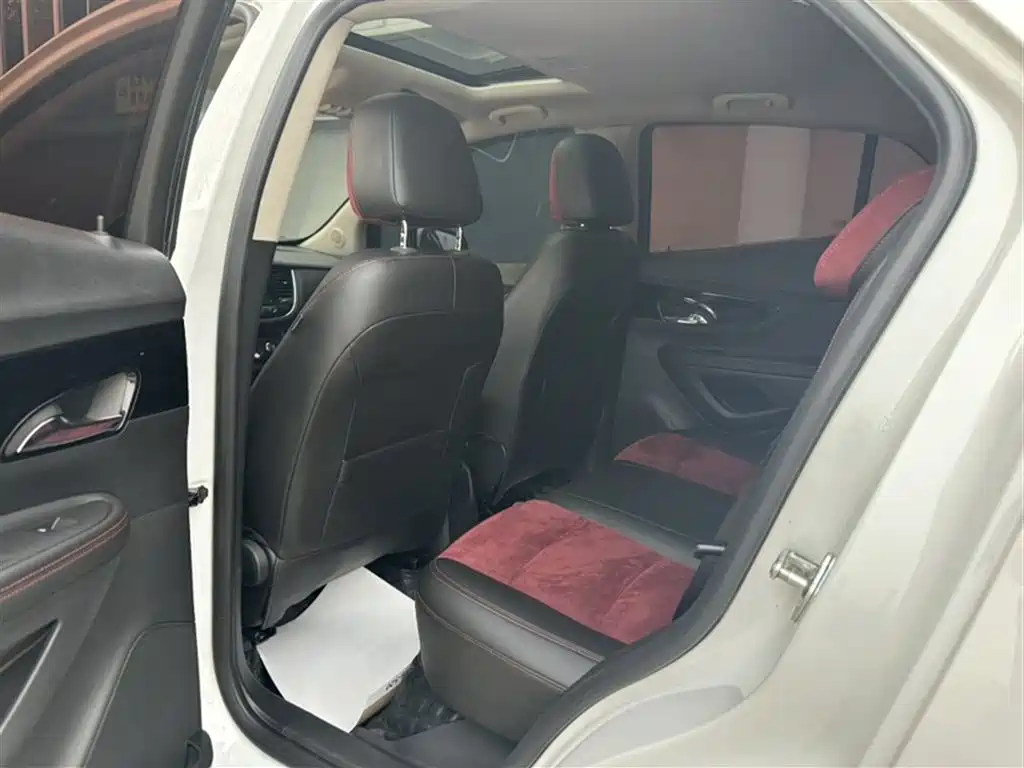 Buick Encore 2017 18T Automatic 4WD All-round Flagship фото 15