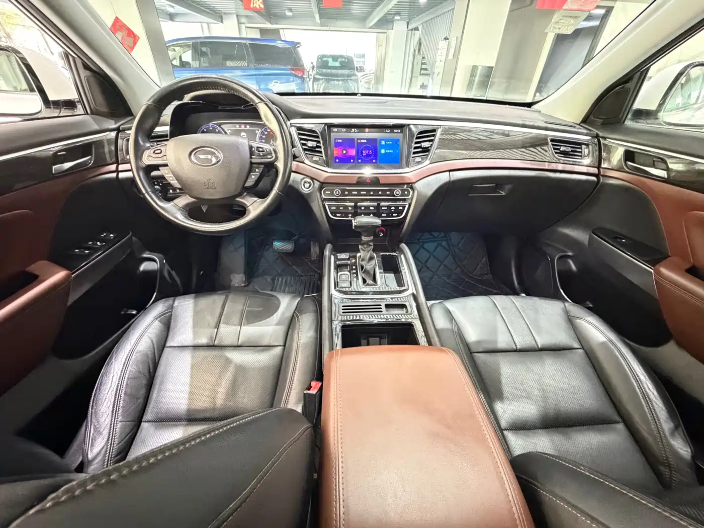 GAC Trumpchi Trumpchi GS8 2017 320T 2WD Luxury Edition (7-Seater) фото 7