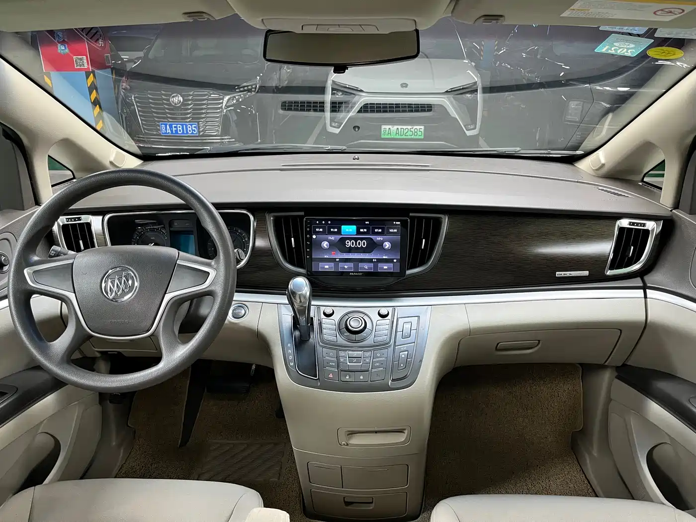 Buick GL8 2013 2.4L CT Luxury Business Comfort Edition фото 18