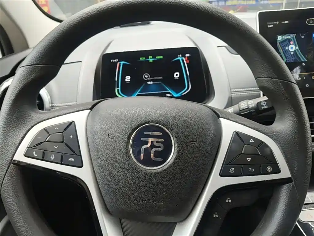 BYD Yuan New Energy 2019 EV535 High Energy Navigation Edition фото 11