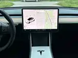 صورة 19 - Tesla Model 3