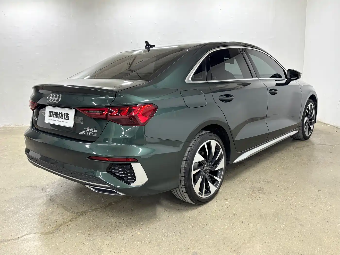 Audi A3 2023 Facelift A3L Limousine 35 TFSI Fashion Sport фото 4