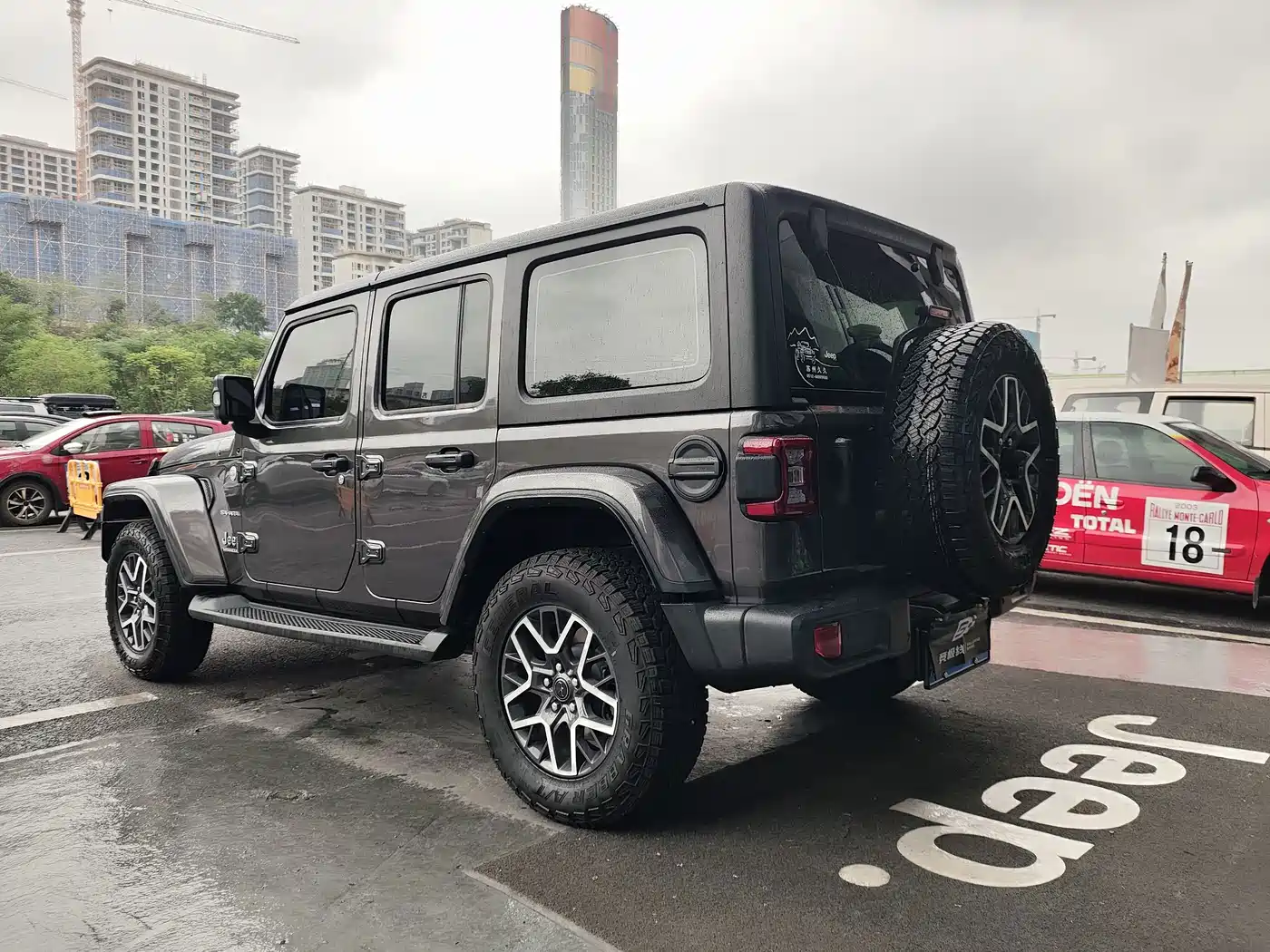 Jeep Wrangler 2025 2024 Model 2.0T Sahara Four-Door Version