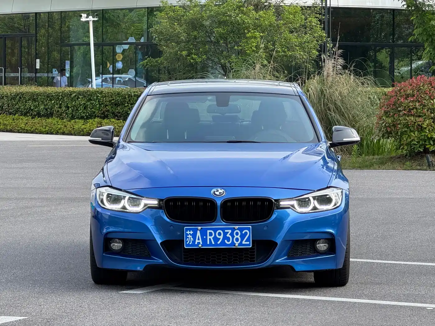 BMW 3 Series 2017 320Li M Sport фото 2