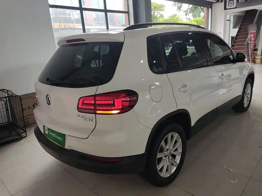 Volkswagen Tiguan 2016 Model 300TSI Automatic 2WD Comfort Edition фото 7