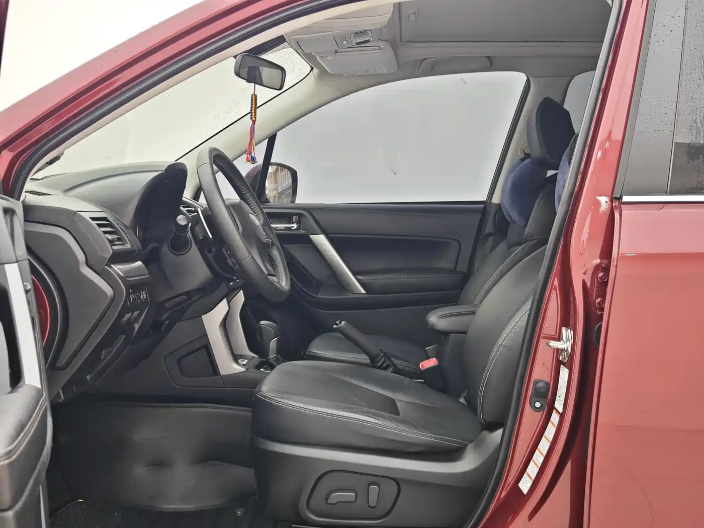Subaru Forester 2013 2.5i Automatic Premium Edition фото 7