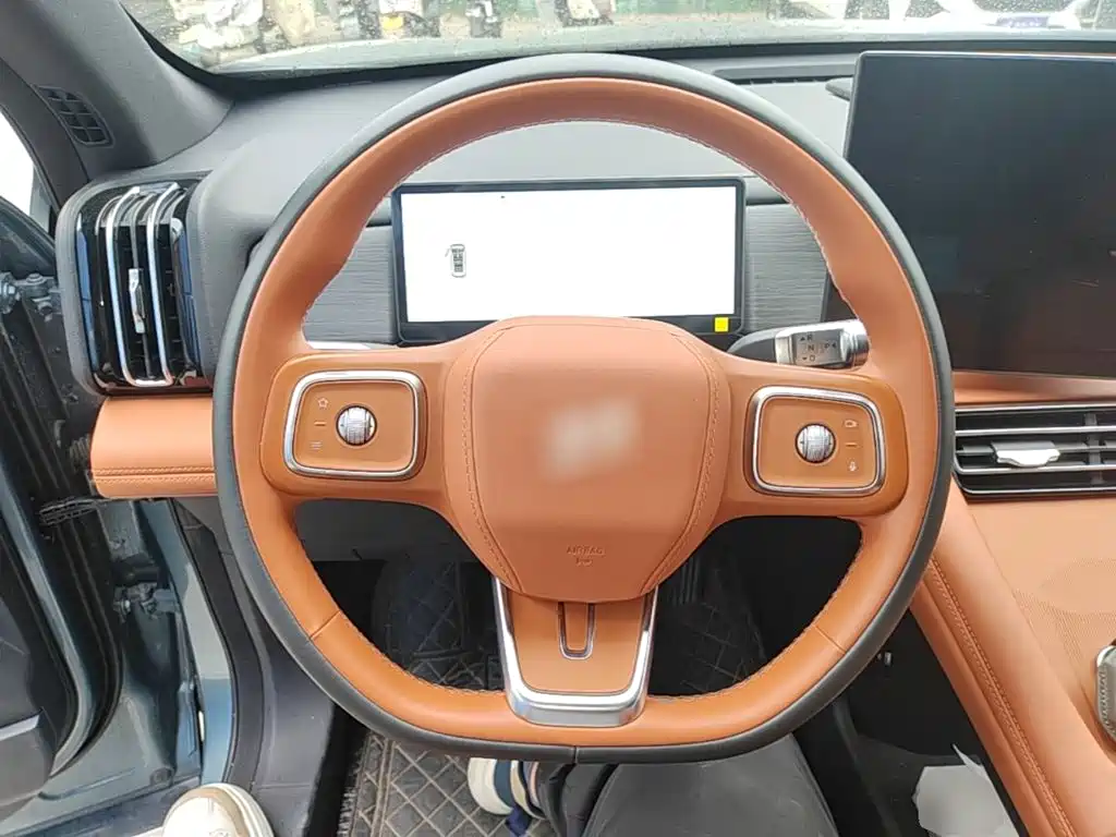 Jetour X70L 2025 2025 2.0T Automatic Flagship 7-Seater