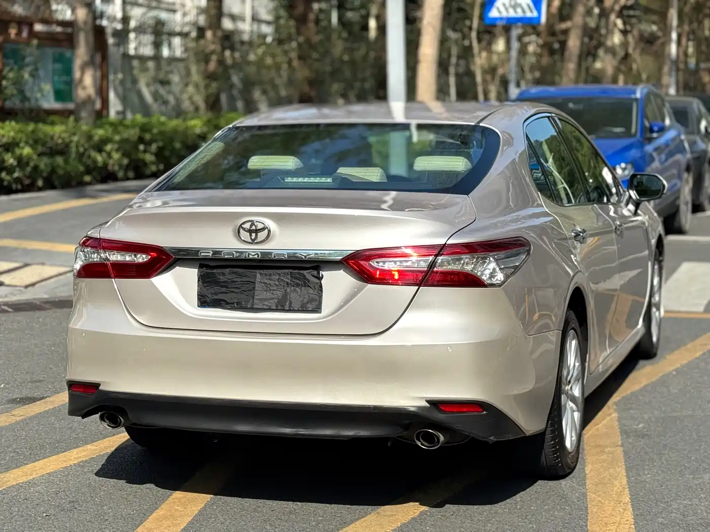 Toyota Camry 2018 2.0G Luxury Edition фото 20