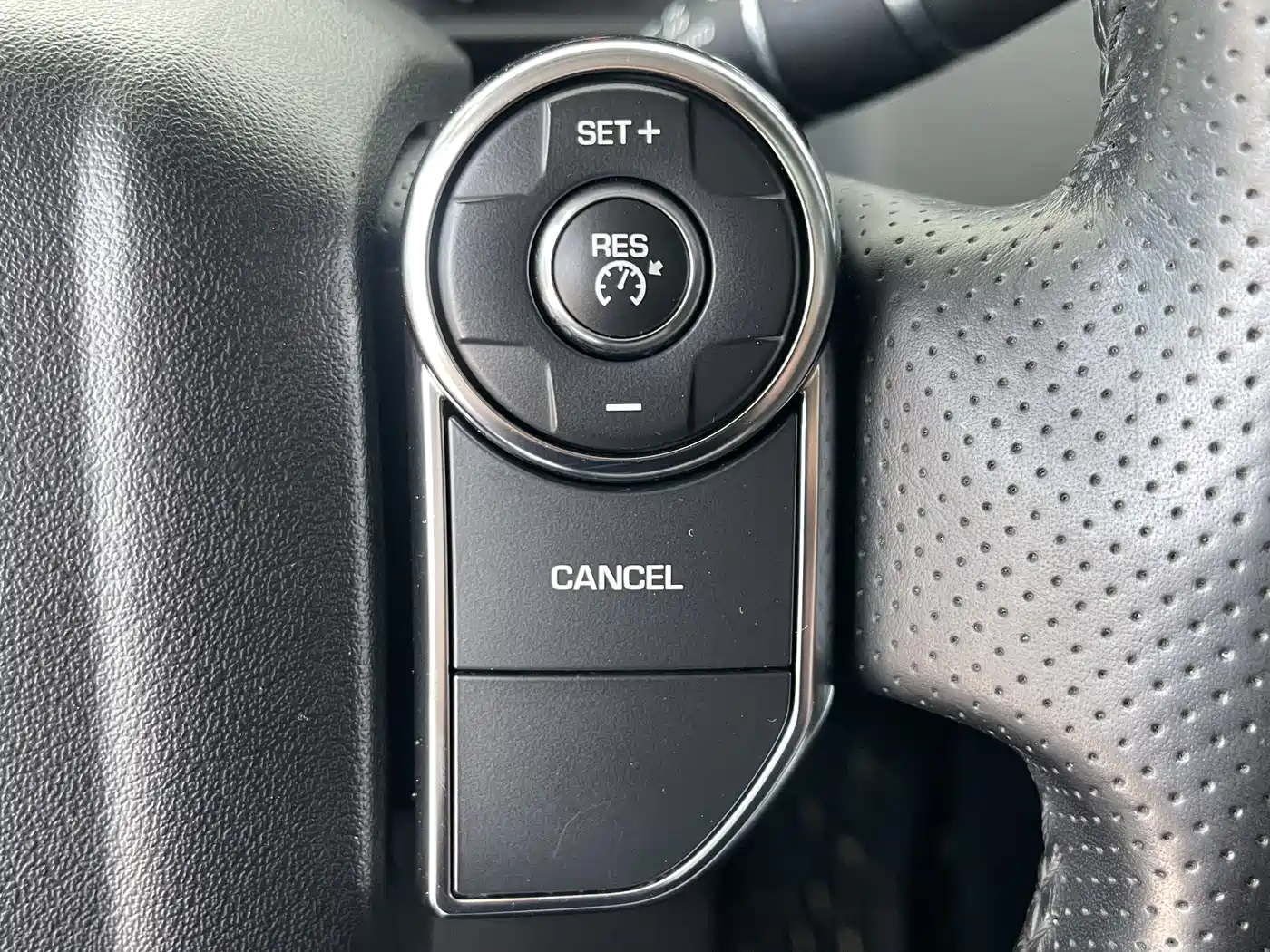 Land Rover Range Rover Sport 2017 3.0 SC V6 HSE фото 11