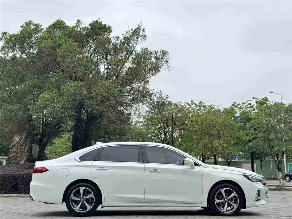 GAC Trumpchi Trumpchi GA6 2019 270T Auto Premium фото 8