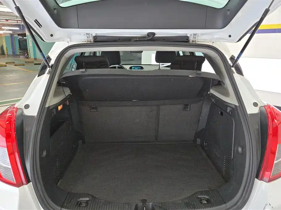 Buick Encore 2015 1.4T Automatic 2WD Urban Elite фото 4