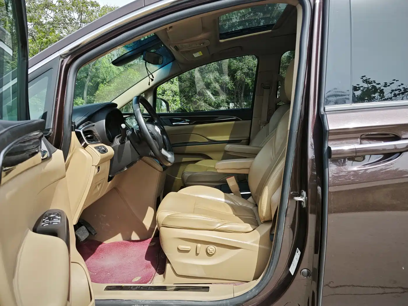 Buick GL8 2017 ES 28T Luxury China V фото 2