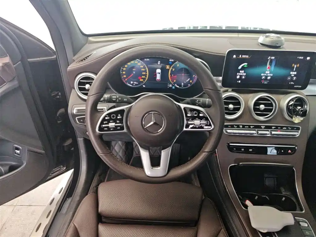 Mercedes-Benz GLC 2021 GLC 260 L 4MATIC Luxury фото 11