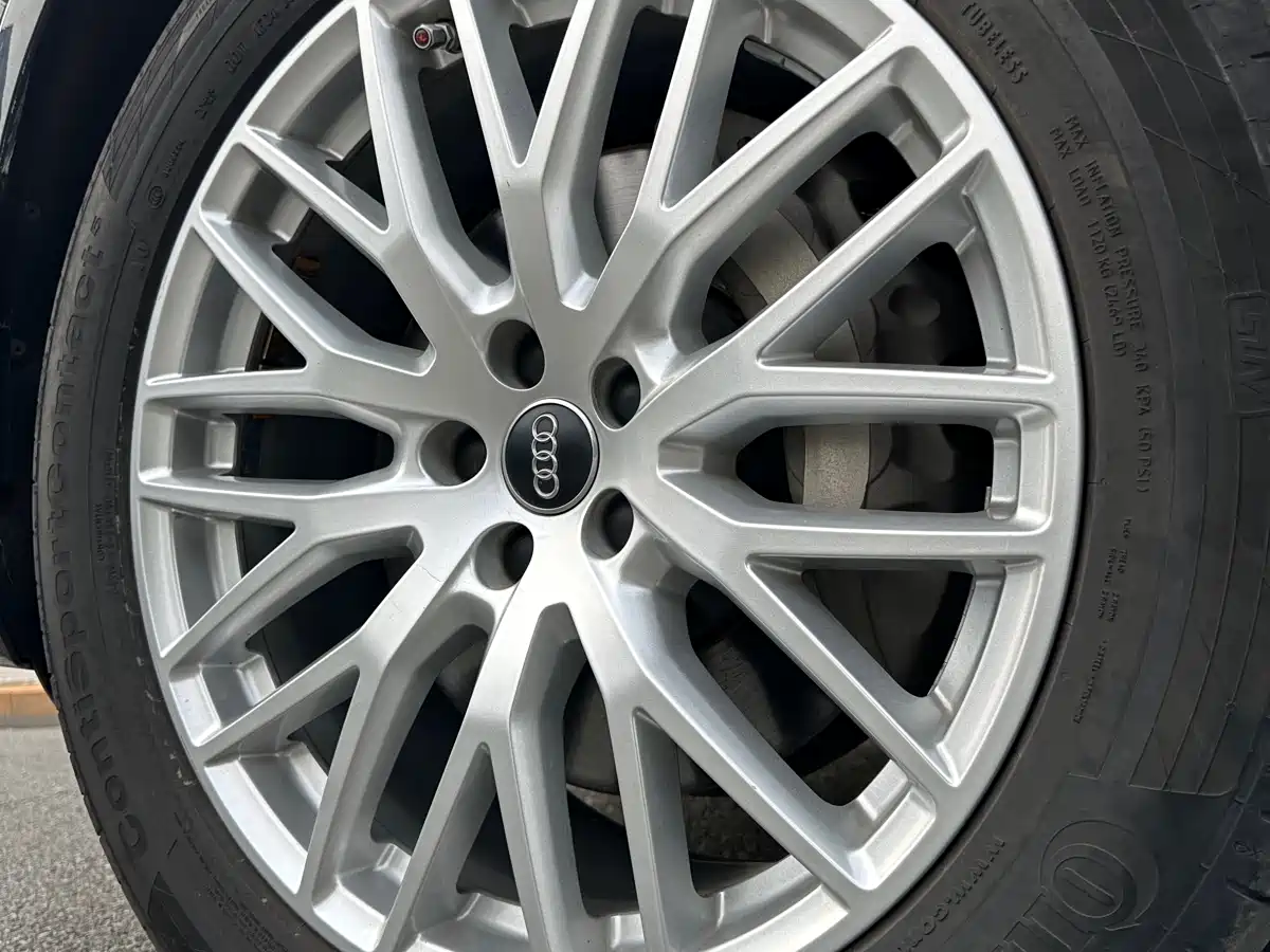 Audi Q7 2018 45 TFSI S line Sport фото 15