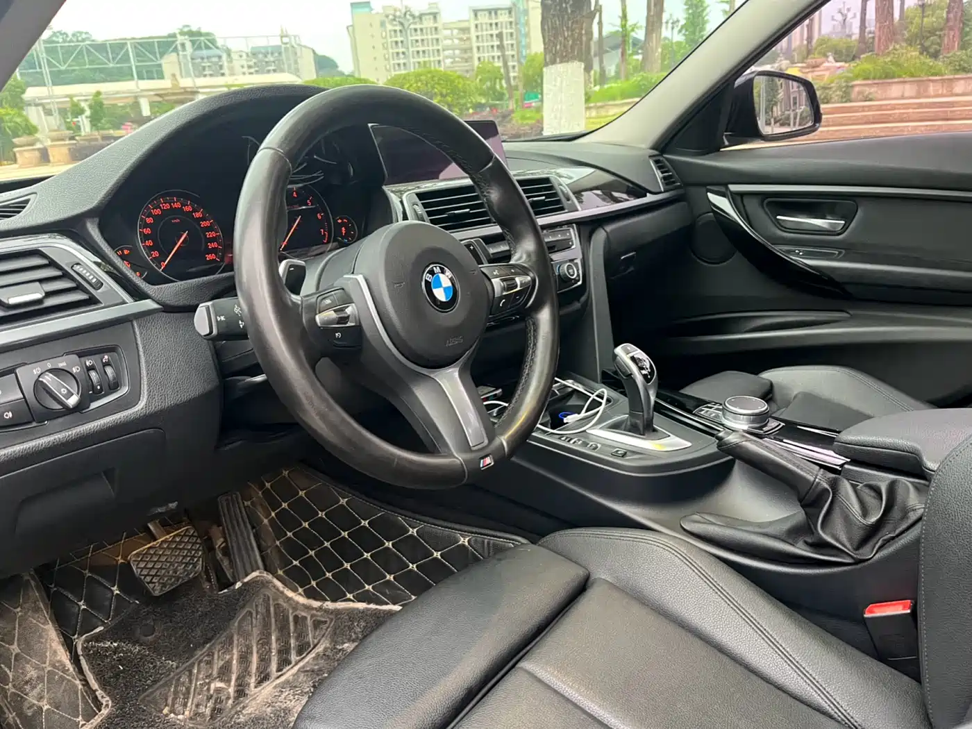 BMW 3 Series 2018 320Li Leading M Sport Package фото 15