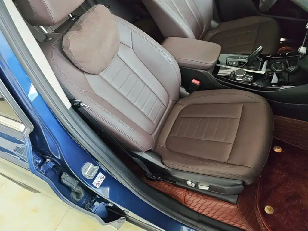 Фото 25 - BMW X3