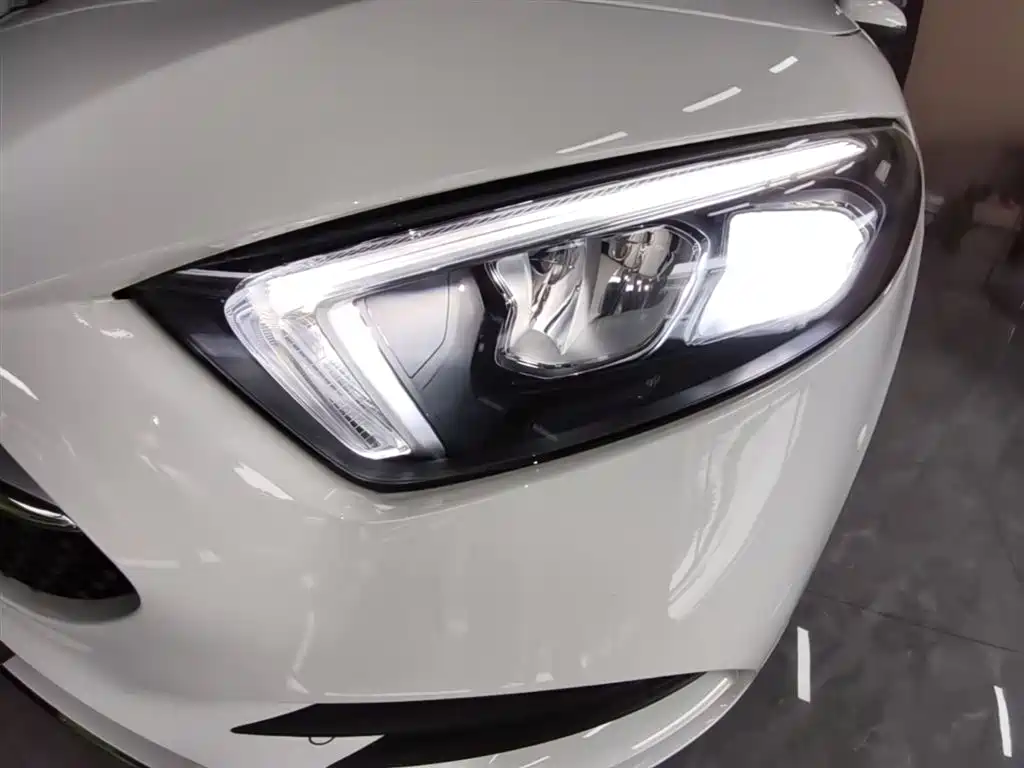 Mercedes-Benz A-Class 2021 A 200 L Sport Sedan Fashion Edition фото 24