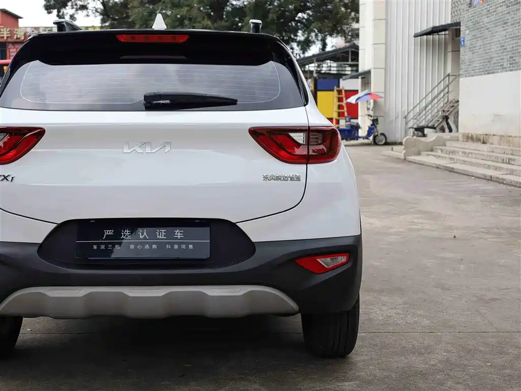 Kia KX1 2021 1.4L CVT Fun Sunroof Version фото 24