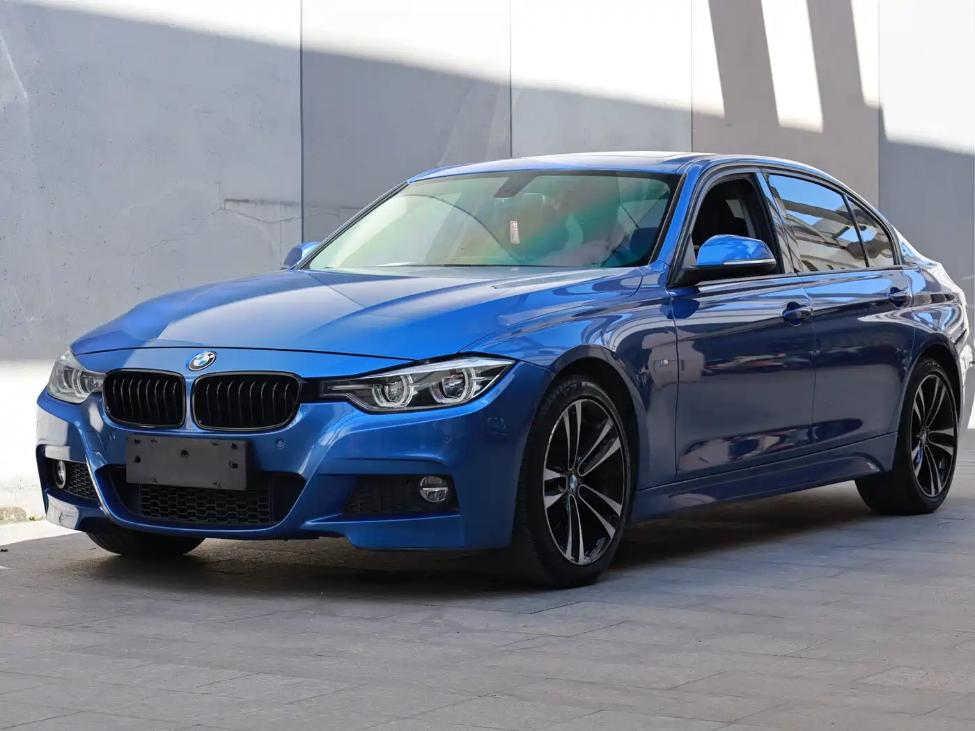 BMW 3 Series 2019 320Li M Luxury Package