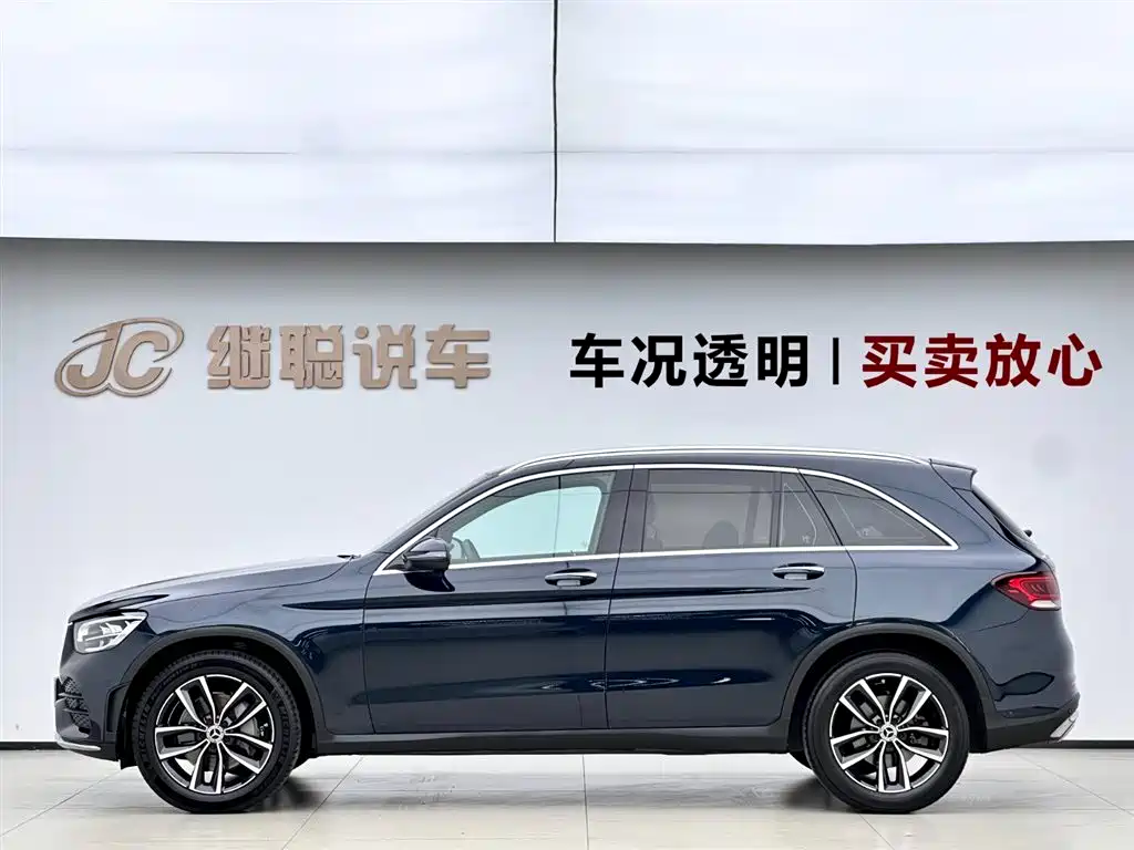 Mercedes-Benz GLC 2022 Model GLC 260 L 4MATIC Luxury Edition фото 3