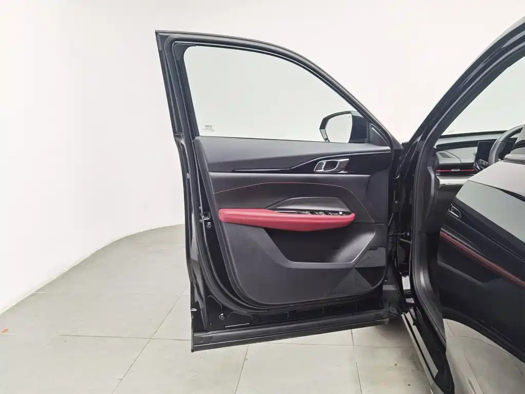 Changan Oshan Z6 2024 2023 Blue Whale 1.5T DCT Smart Cool Edition