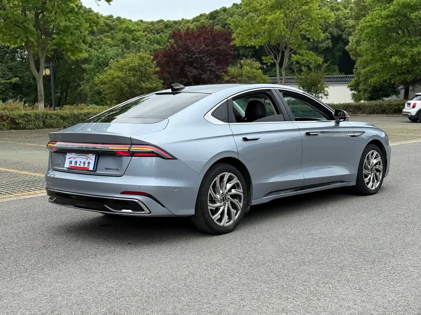 LINCOLN Z