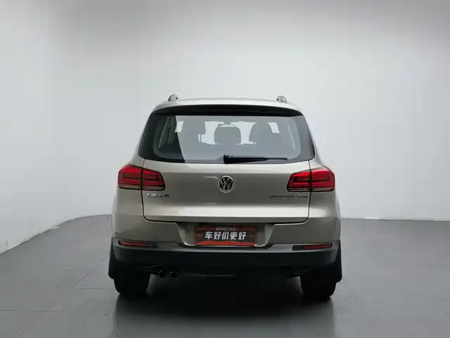 Volkswagen Tiguan 2015 1.8TSI Automatic 2WD Comfortline — фото 4