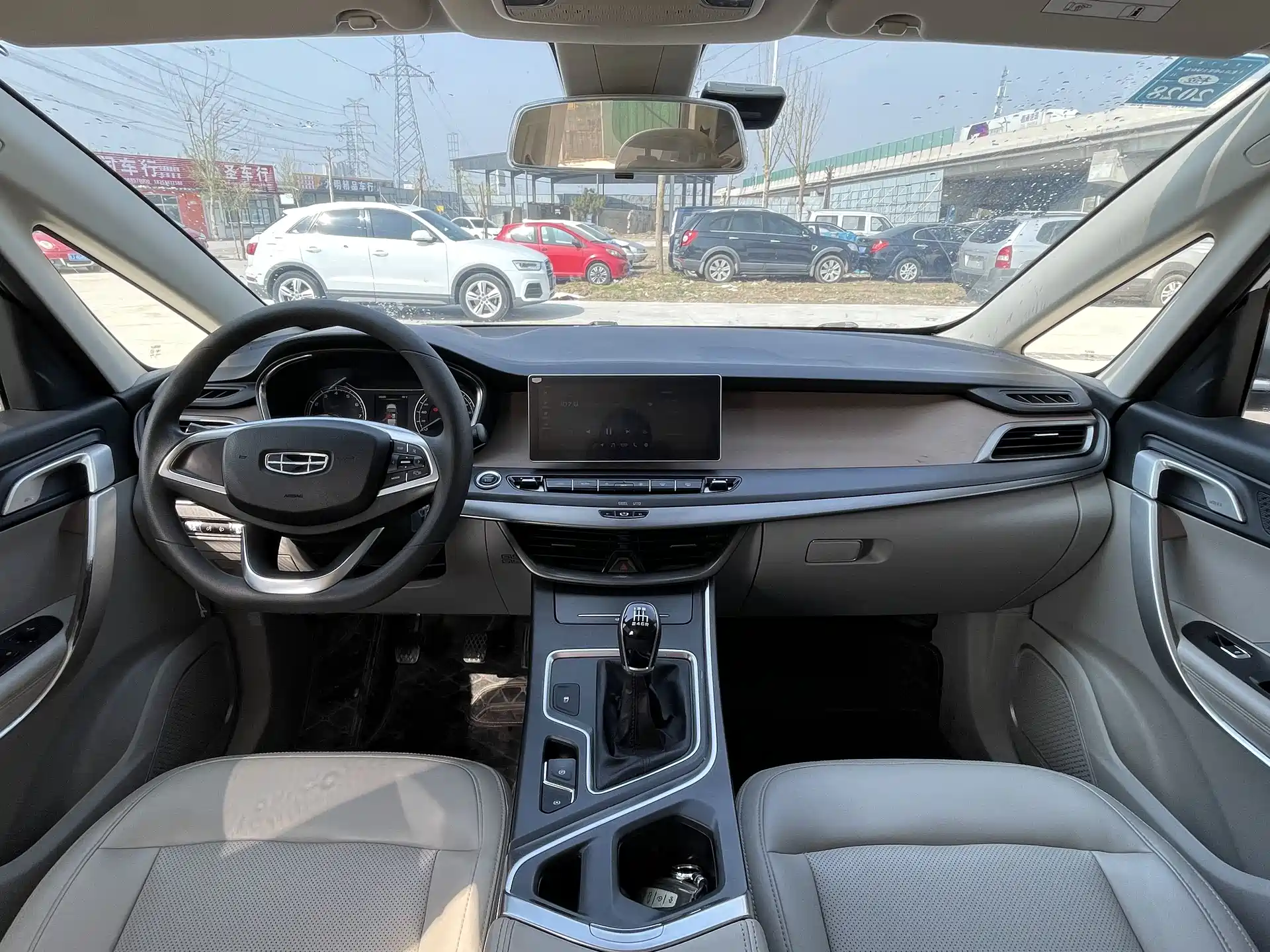 Photo 8 - Geely Jiaji