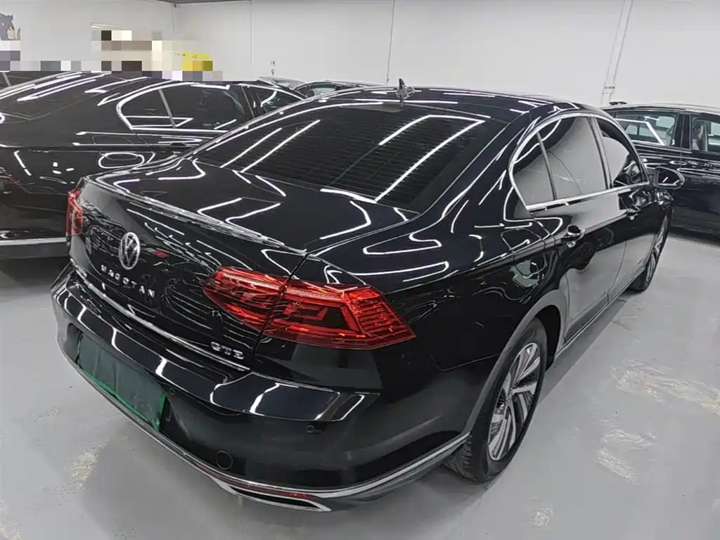 Volkswagen Magotan GTE Plug-in Hybrid 2022 GTE Luxury фото 7
