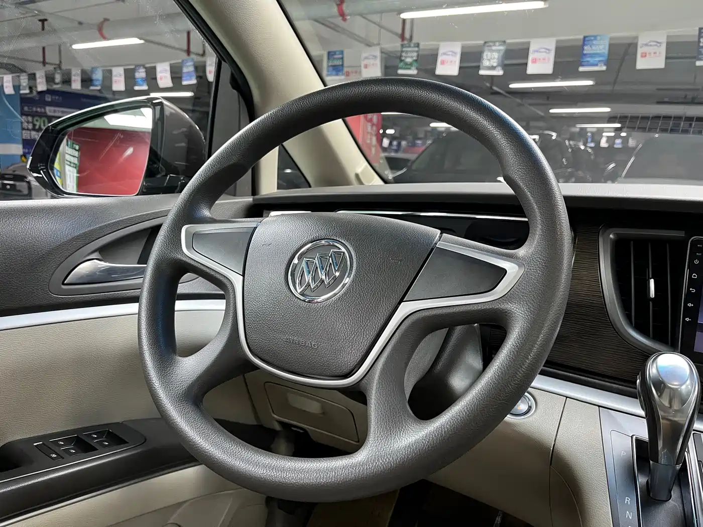 Buick GL8 2013 2.4L CT Luxury Business Comfort Edition фото 16