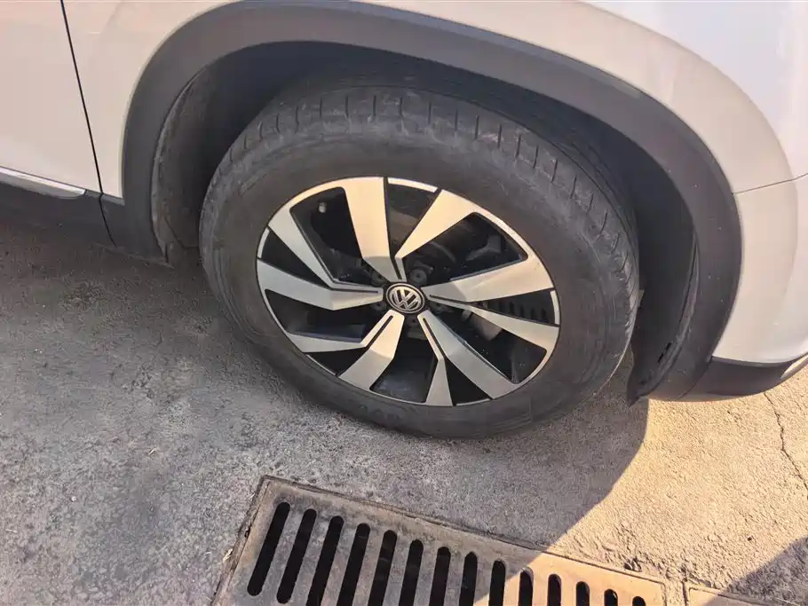 Volkswagen Tayron 2019 330TSI 2WD Luxury China V фото 6