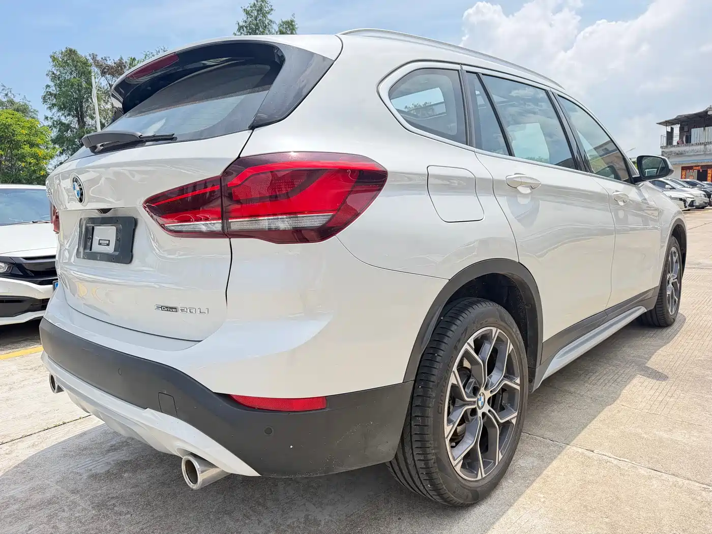 BMW X1 2022 sDrive20Li Premium фото 4
